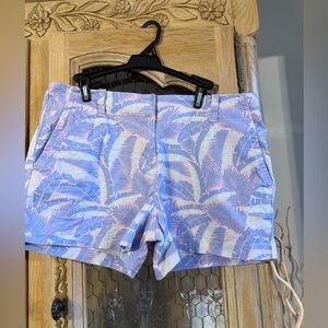 Vineyard Vines Tropical Print Women's Shorts